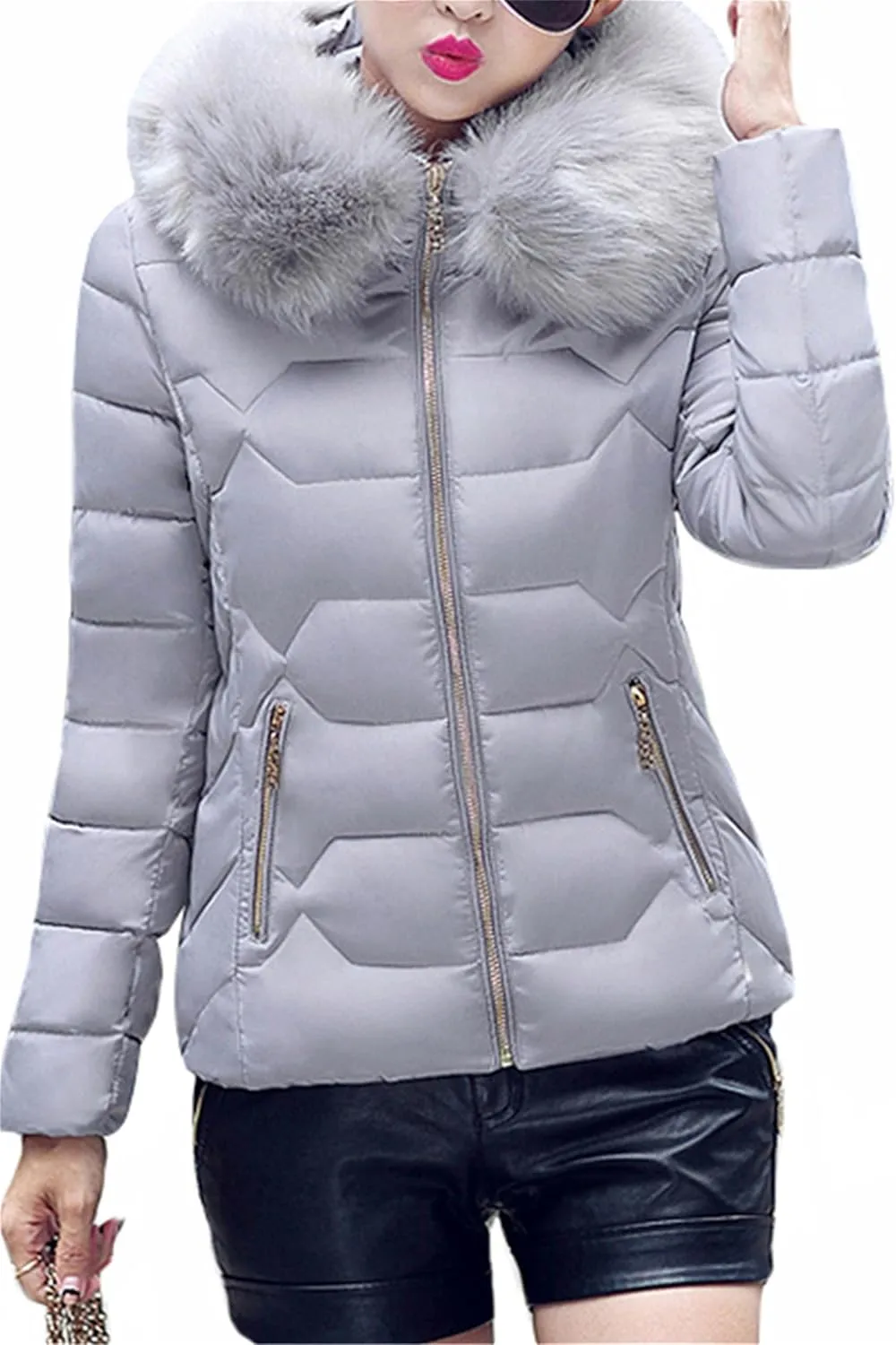 GRASWE Women's Thickened Short Down Jacket Winter Fashion Coats Zip Up Casual Parka Jacket with Faux Fur Hood