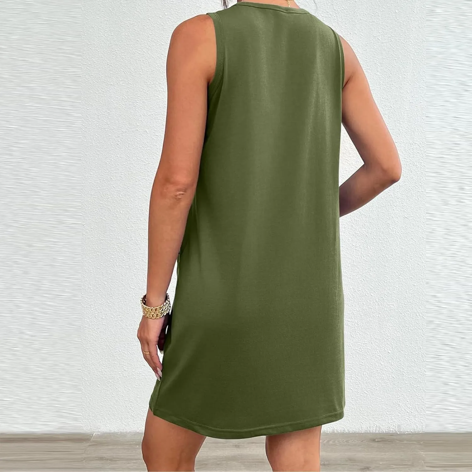 Kubbon Sundress for Women Casual Crewneck Sleeveless Midi Dress Loose Solid Color Tank Dresses with Pocket Vacation Outfits