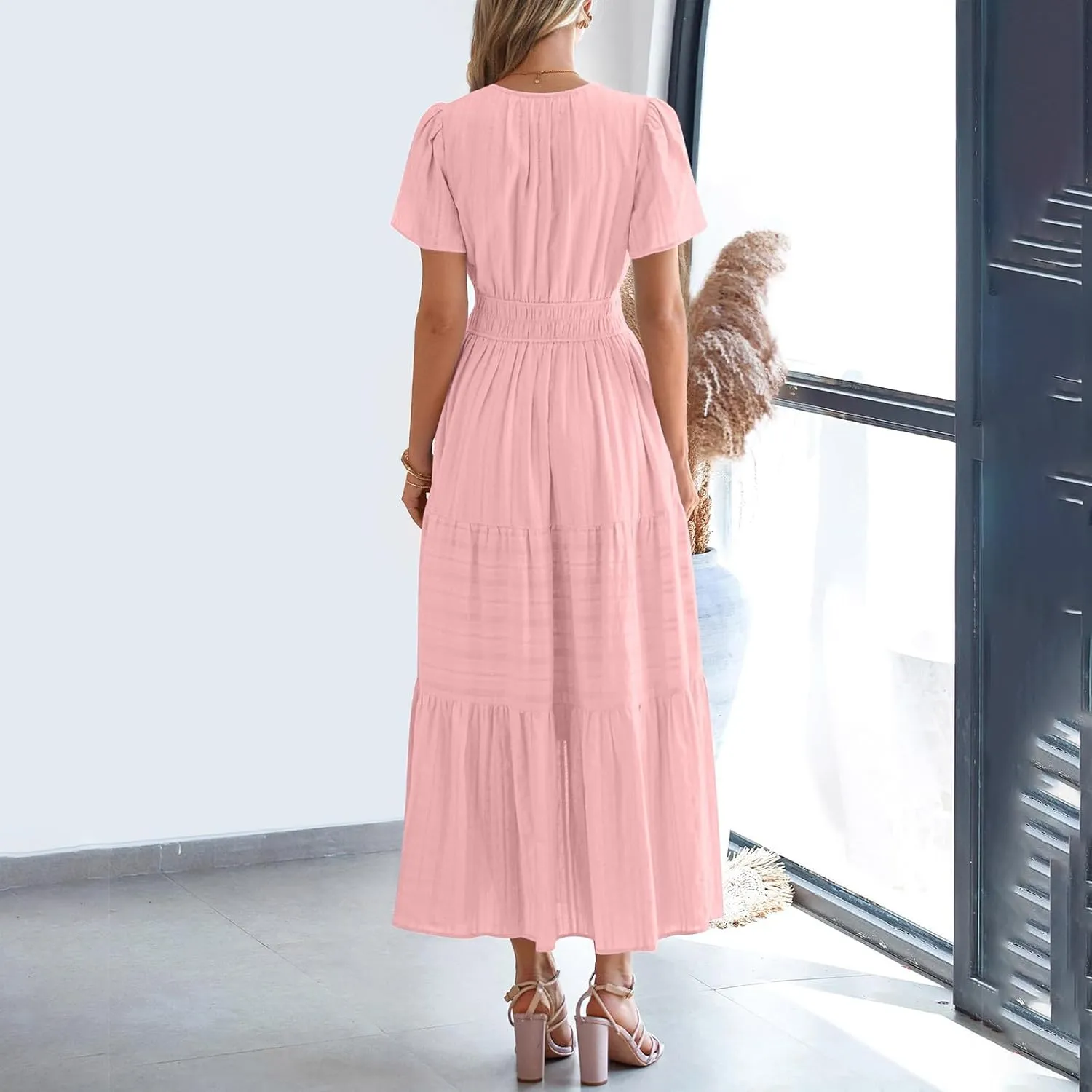 Maxi Dresses for Women 2025 Lightweight Short Sleeve V Neck Elastic Waist Boho Beach Dress Pockets 2025 Summer