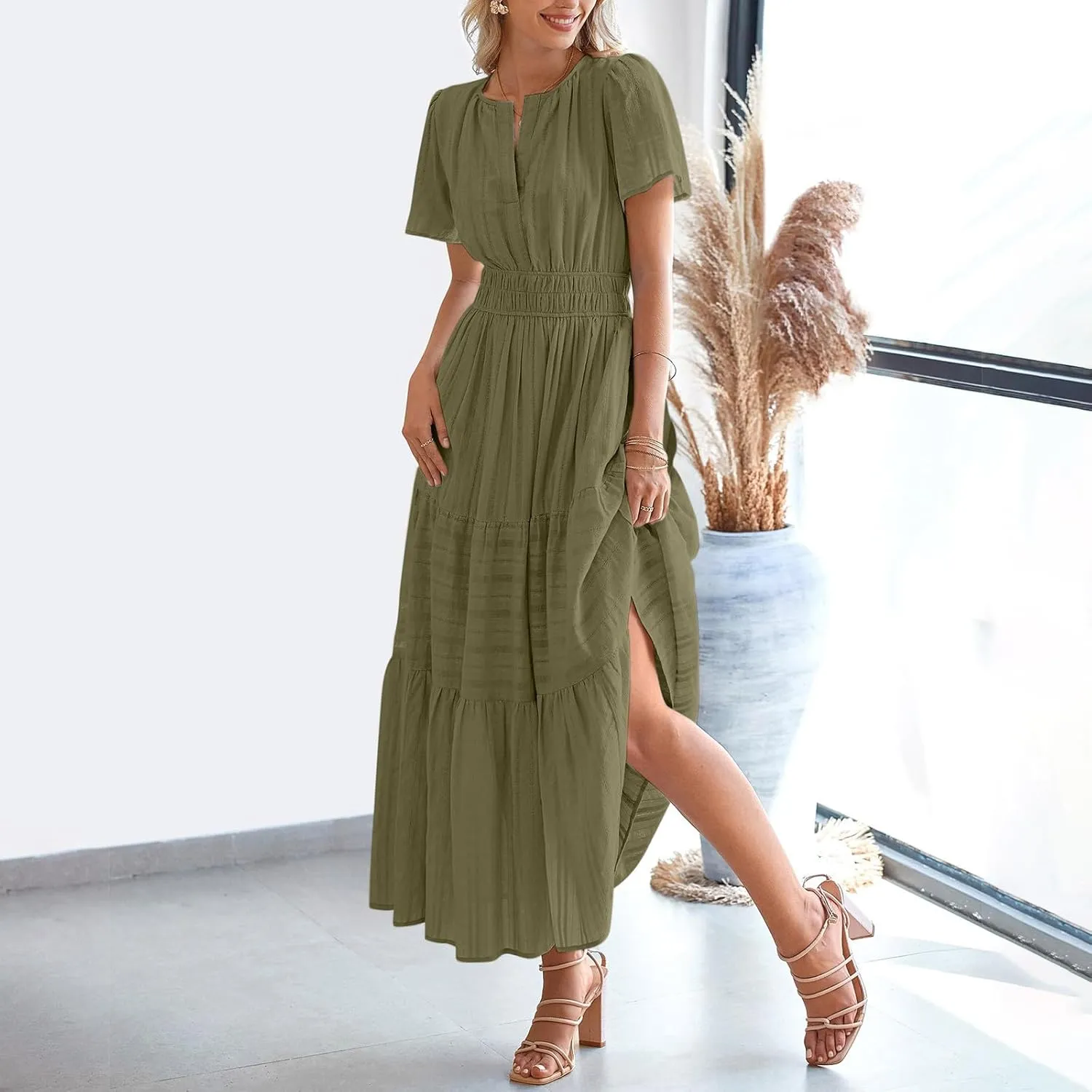Maxi Dresses for Women 2025 Lightweight Short Sleeve V Neck Elastic Waist Boho Beach Dress Pockets 2025 Summer