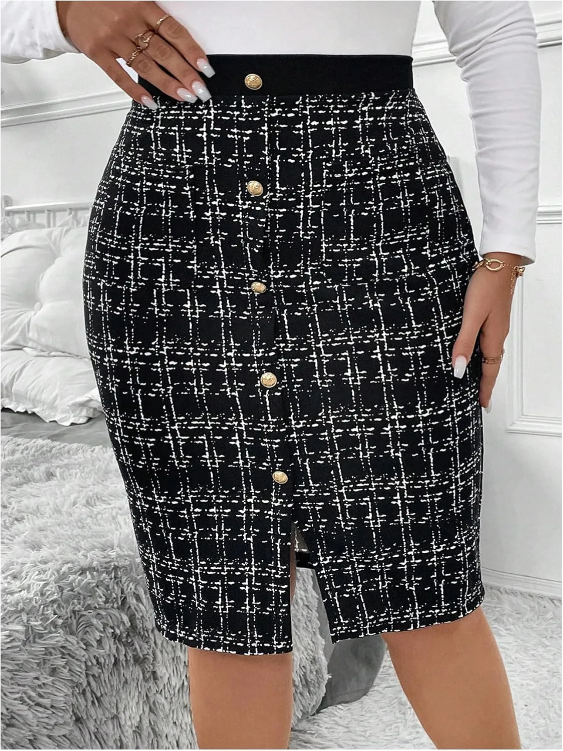 WDIRARA Women's Plus Size Plaid Skirt High Waisted Button Front Split Hem Knee Length Pencil Skirts