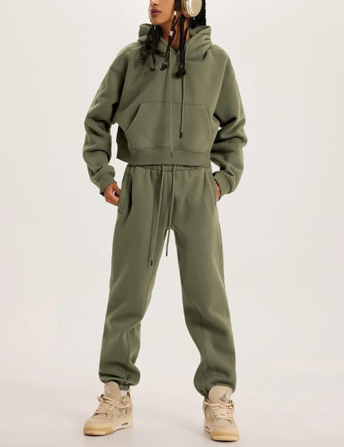 Womens Fleece 2 Piece Outfits Sweatsuit Lounge Hoodie Set Crop Pullover Sweatshirt with Joggers Sweatpants