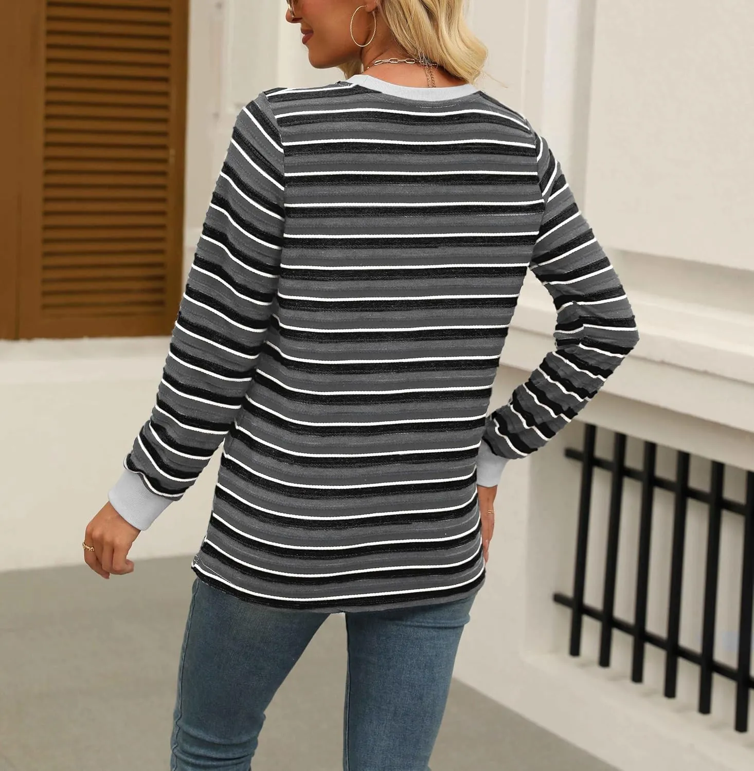 Womens Long Sleeve Shirts Fall 2024 Casual Tops Fashion Fall Outfits Blouses Clothes