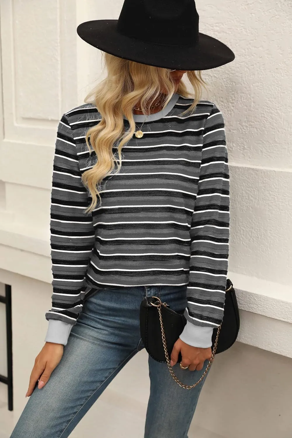 Womens Long Sleeve Shirts Fall 2024 Casual Tops Fashion Fall Outfits Blouses Clothes