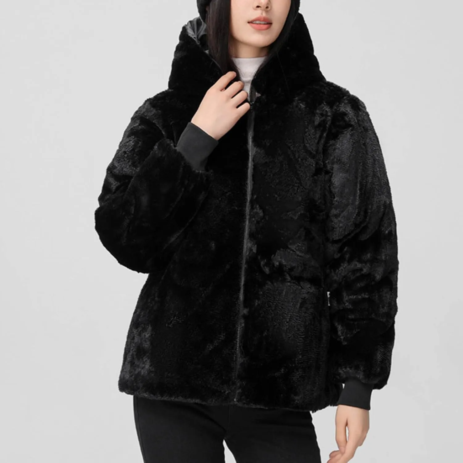 Women's Winter Coats Fleece Lined Parka Jacket Hooded Long Winter Warm Parka with Pockets Windproof Casual Coats